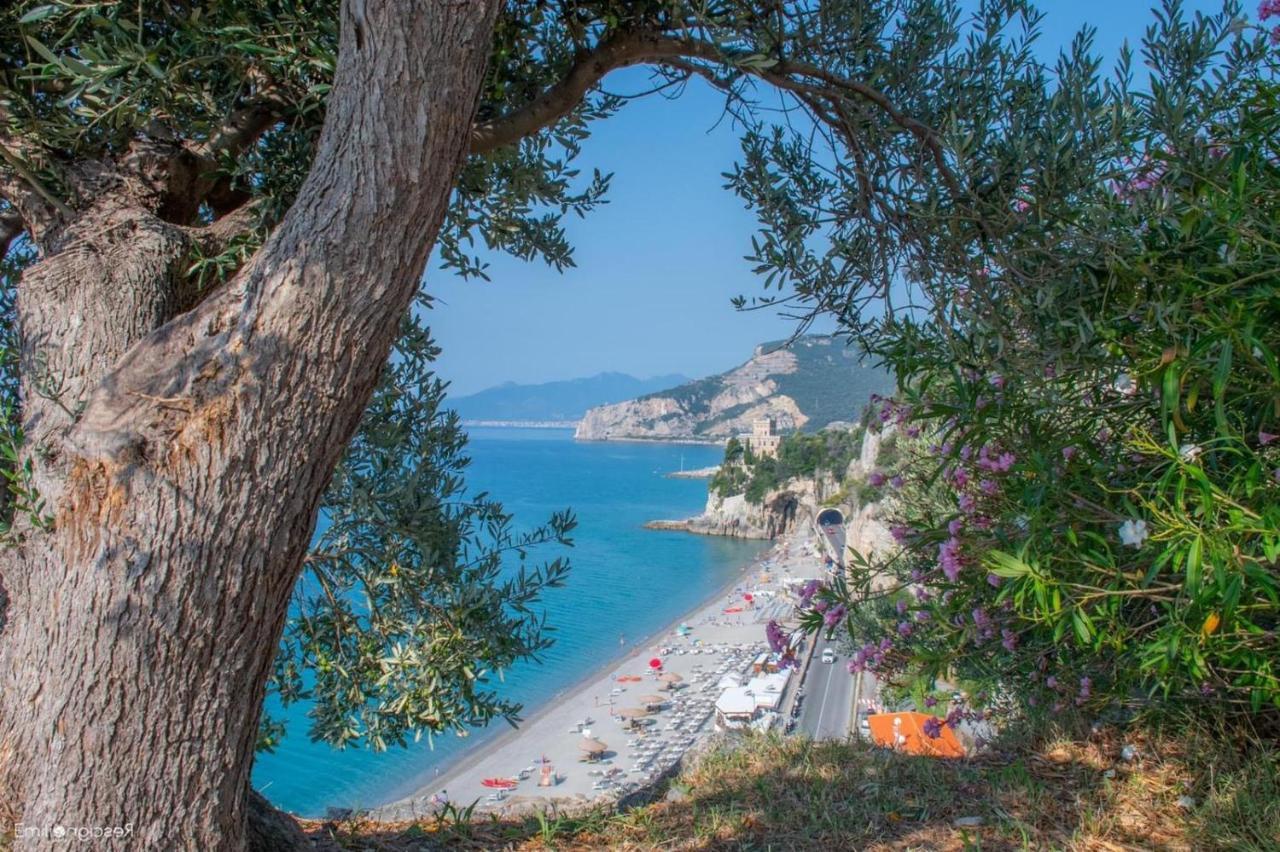 Locanda Marita Finale Ligure Bagian luar foto
